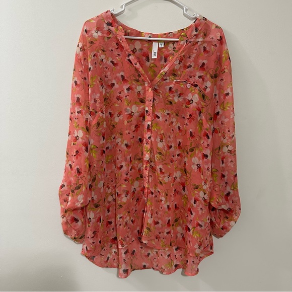 Kut from the Kloth Tops - Kut From The Kloth Women’s Button Down Sheer Blouse Top Floral Pink Size‎ 1X